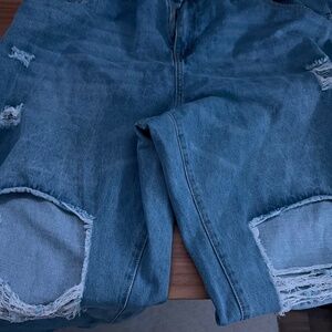 Plus size ripped jeans